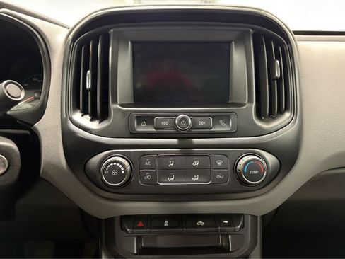 Used 2021 Chevrolet Colorado W/T image 19