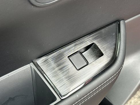 New 2026 Nissan Rogue SV image 30