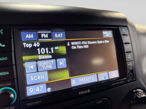 Used 2014 Jeep Wrangler Unlimited Sahara AWD/4WD image 30
