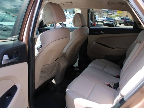 Used 2016 Hyundai Tucson Sport image 25