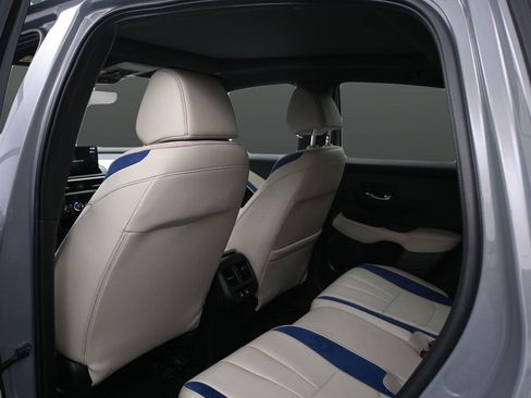 Certified 2025 Acura ADX A-Spec AWD/4WD image 11