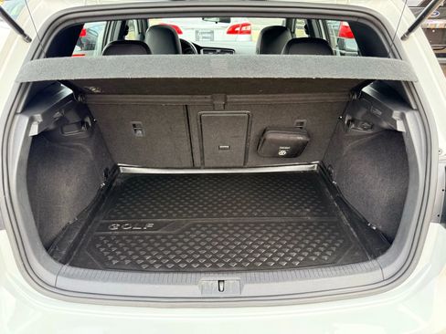 Used 2015 Volkswagen Golf 4-Door image 22