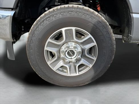 New 2025 Ford F250 Lariat AWD/4WD image 10