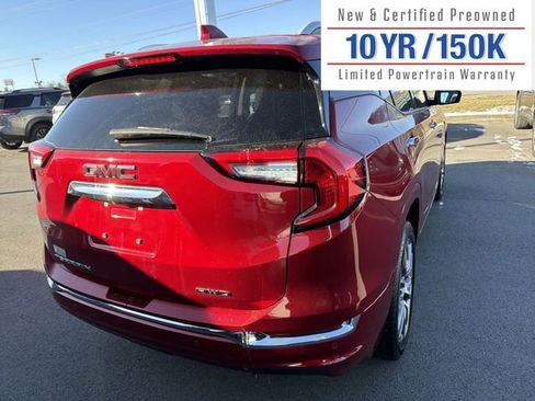 Used 2023 GMC Terrain Denali w/ Denali Premium Package image 7