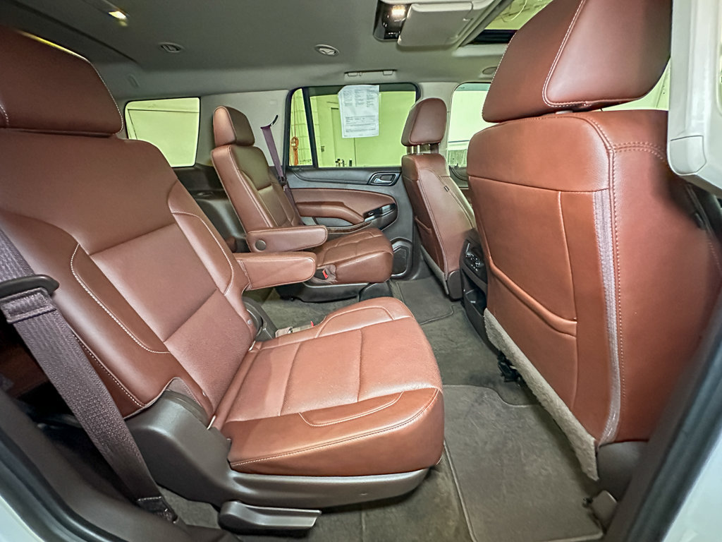 Used 2018 Chevrolet Tahoe Premier AWD/4WD image 32