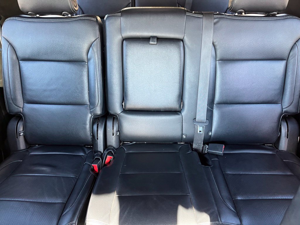 Used 2023 GMC Yukon XL SLE RWD image 19