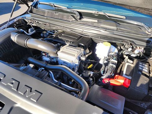 Used 2024 RAM 1500 Laramie image 9