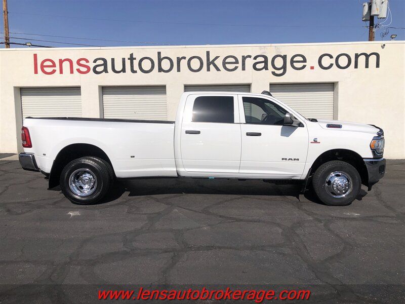Used 2020 RAM 3500 Tradesman AWD/4WD image 1
