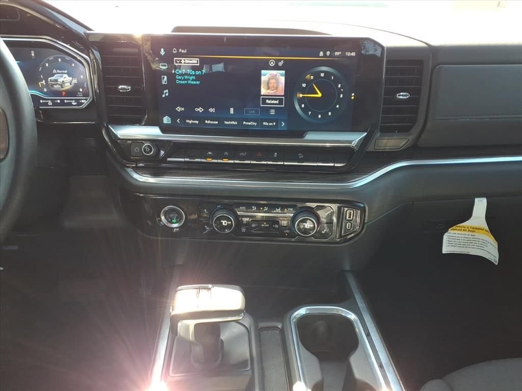 Used 2024 Chevrolet Silverado 1500 LT Trail Boss w/ Protection Package AWD/4WD image 29
