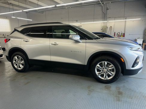 Used 2021 Chevrolet Blazer LT FWD image 5