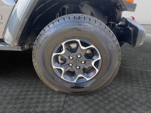 Used 2019 Jeep Wrangler Unlimited Rubicon image 35