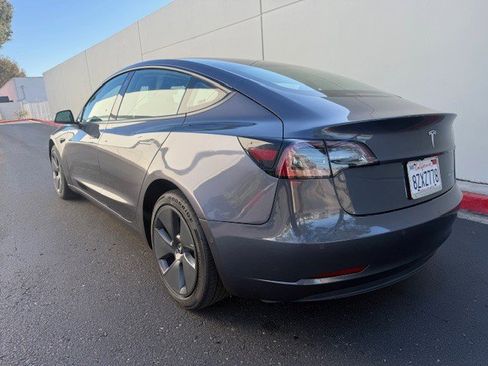 Used 2022 Tesla Model 3 Long Range image 4