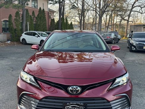 Used 2022 Toyota Camry LE w/ Cold Weather Package AWD/4WD image 8