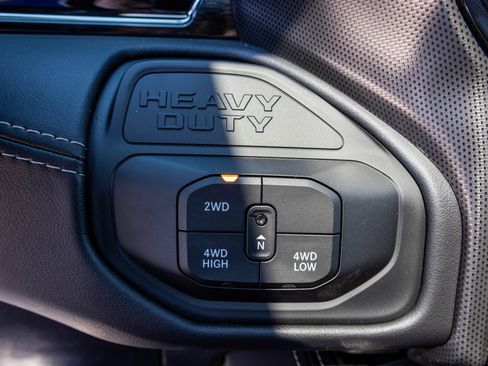 New 2026 RAM 3500 Limited AWD/4WD image 28