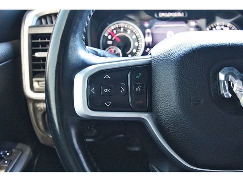 Used 2021 RAM 1500 Big Horn image 17