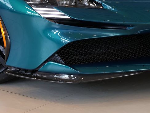 Certified 2022 Ferrari SF90 Spider AWD/4WD image 9