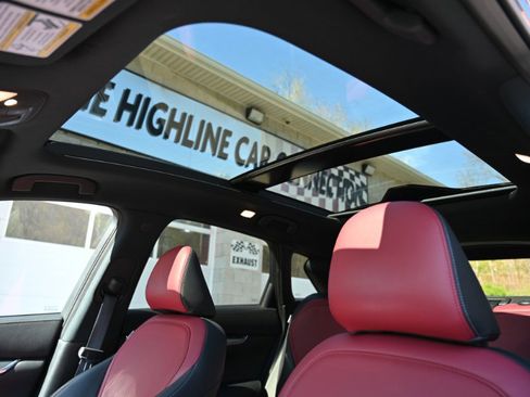 Used 2023 INFINITI QX50 Sport AWD/4WD image 3