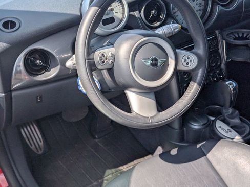 Used 2005 MINI Cooper Hardtop image 10