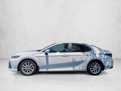 Used 2021 Toyota Camry LE w/ Cold Weather Package AWD/4WD image 9