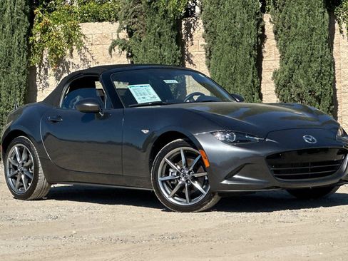 Certified 2023 MAZDA MX-5 Miata Grand Touring RWD image 3