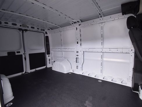 New 2026 RAM ProMaster 1500 w/ Cold Weather Group image 17