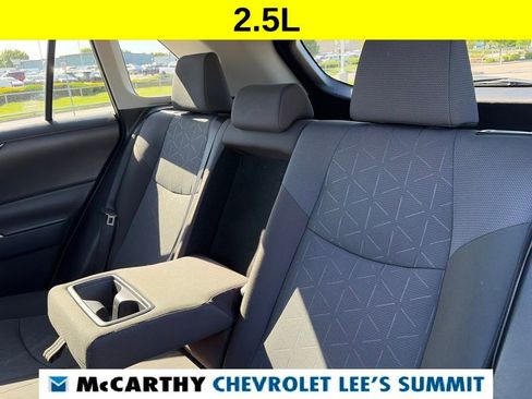 Used 2024 Toyota RAV4 XLE FWD image 34