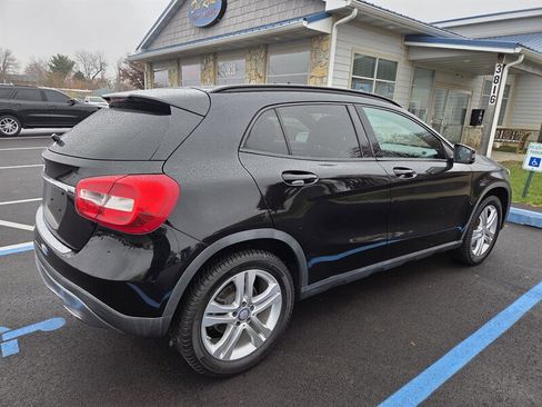 Used 2017 Mercedes-Benz GLA 250 image 3