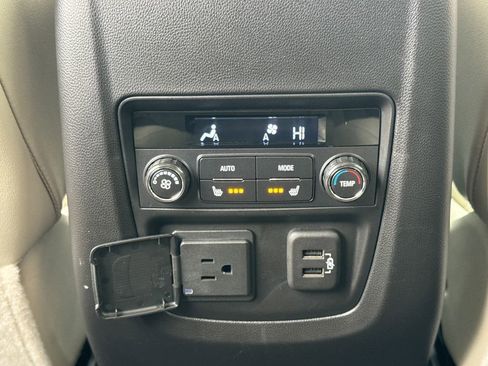 Certified 2023 Buick Enclave Premium image 37