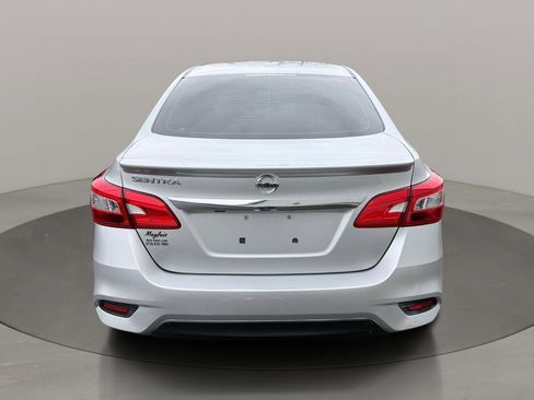 Used 2019 Nissan Sentra S w/ Appearance Package image 5