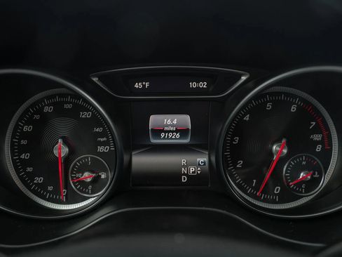 Used 2019 Mercedes-Benz GLA 250 4MATIC image 21