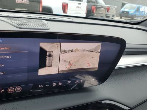 New 2026 Buick Enclave Avenir w/ Super Cruise Package FWD image 22