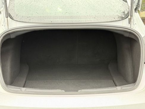 Used 2020 Tesla Model 3 Standard Range Plus image 18