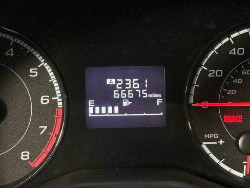 Used 2022 Subaru Crosstrek 2.0i Premium AWD/4WD image 20