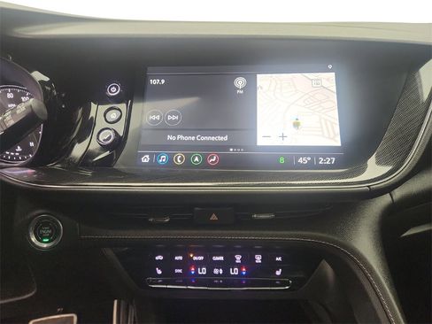 Used 2022 Buick Envision Essence w/ Technology Package I image 19