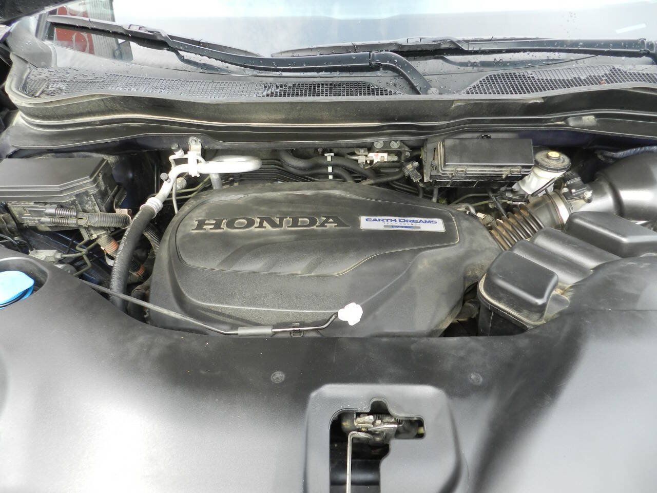 Used 2016 Honda Pilot Touring image 24