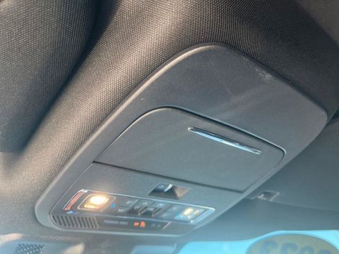 Used 2023 Ford F150 Lariat w/ Equipment Group 502A High image 17