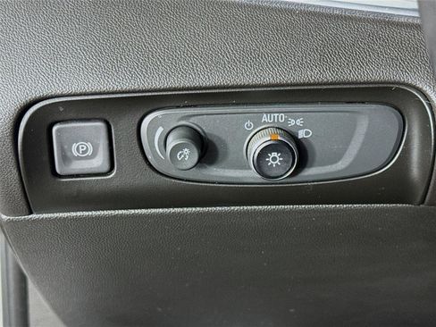 Certified 2021 Buick Enclave Avenir AWD/4WD image 10
