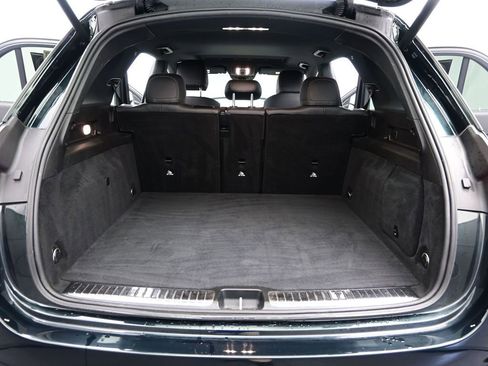 Used 2024 Mercedes-Benz GLE 450e 4MATIC image 11