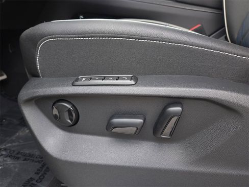 New 2025 Volkswagen Atlas Cross Sport SEL Premium R-Line image 20