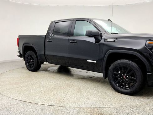 Used 2026 GMC Sierra 1500 Elevation AWD/4WD image 3