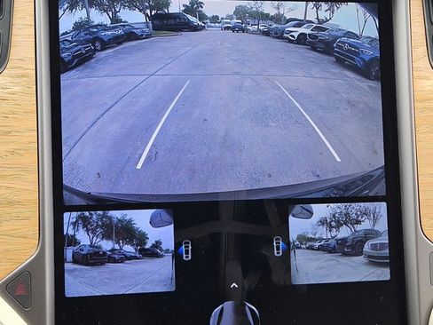 Used 2020 Tesla Model S Long Range Plus image 13