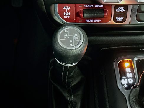 Used 2025 Jeep Wrangler Unlimited Rubicon 4xe w/ Convenience Group image 24