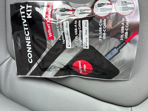 New 2026 Toyota Sienna XLE image 47