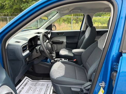 Used 2025 Ford Maverick XLT w/ Equipment Group 302A AWD/4WD image 19