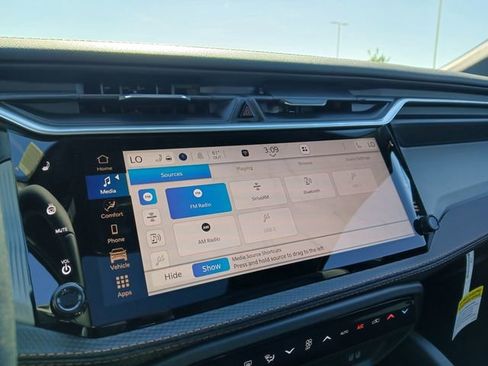 New 2026 Jeep Cherokee Limited AWD/4WD image 21