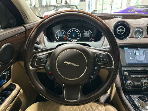 Used 2017 Jaguar XJ L Portfolio RWD image 56