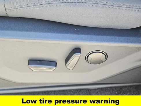 New 2025 Ford Expedition Active image 23