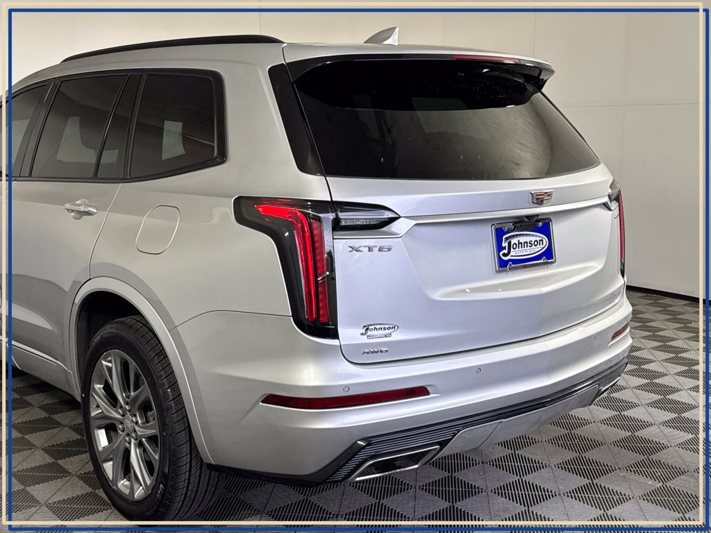 Used 2020 Cadillac XT6 Sport AWD/4WD image 13
