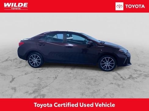 Certified 2017 Toyota Corolla SE 50th Anniversary image 2