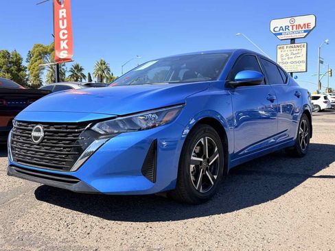 Used 2024 Nissan Sentra SV image 2